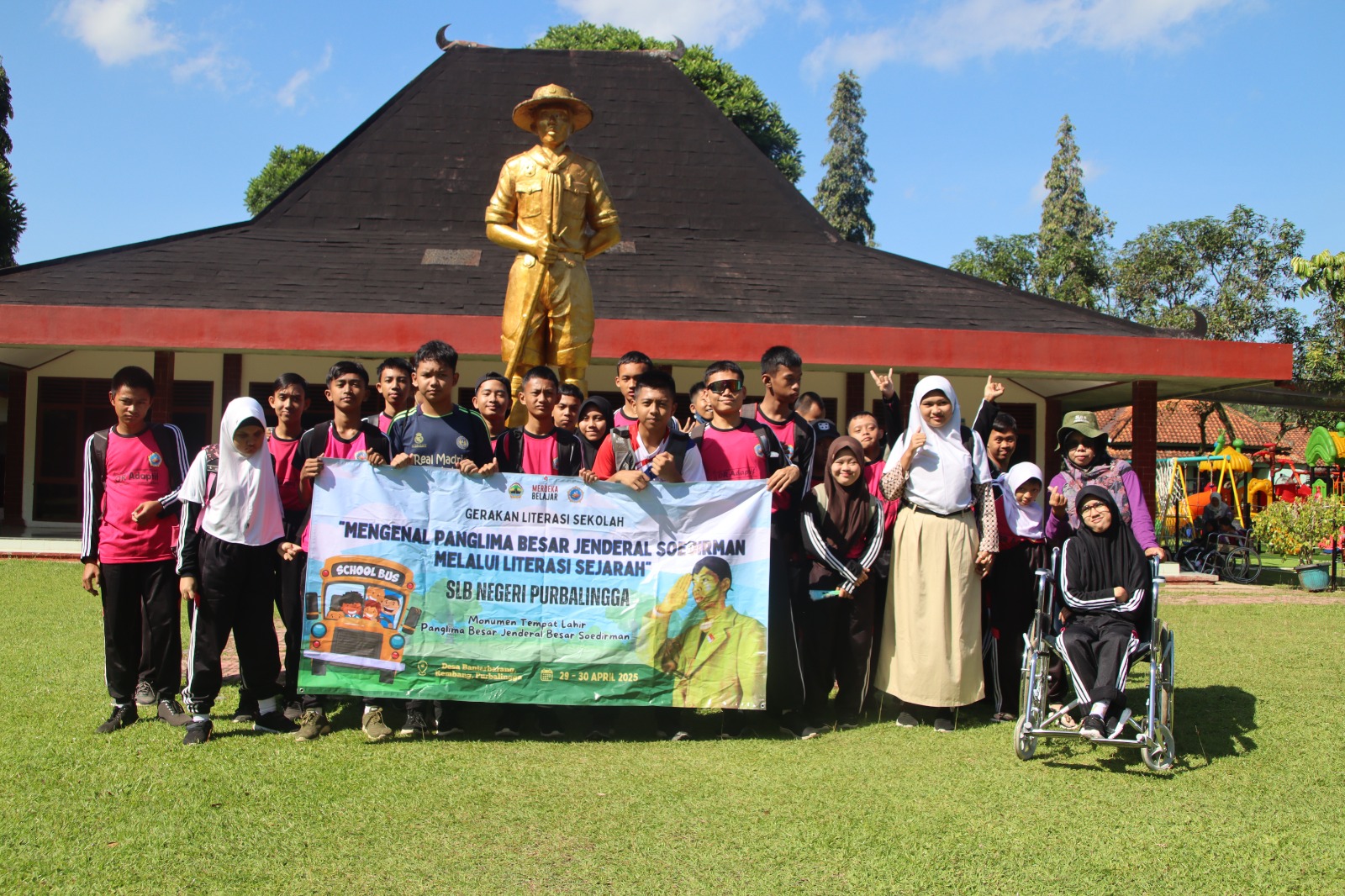 Galeri Karya Sekolah